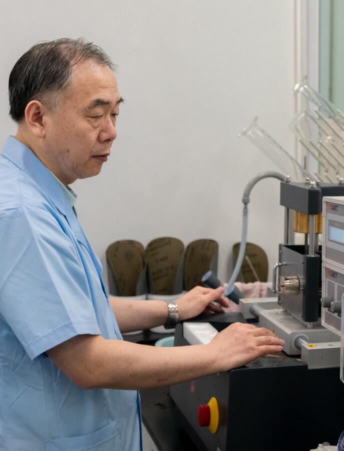 王東勝.jpg
